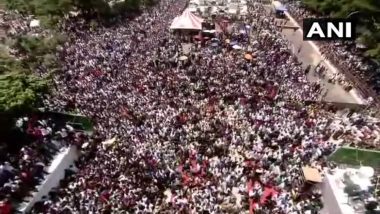 Sea of Humanity Gathers in Chennai to Mourn Karunanidhi's Death