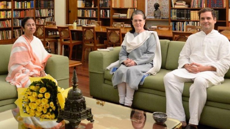 Mamata Banerjee Meets Sonia, Rahul Gandhi; Pitches For Opposition Unity to Defeat BJP in 2019