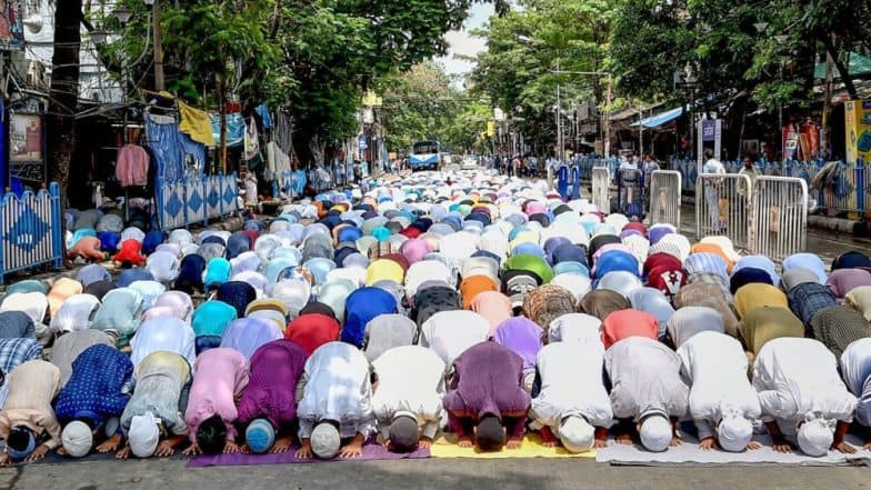 Eid 2018: Kerala Temple Allows Muslims to Pray Namaz For 