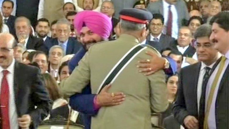 Navjot Singh Sidhu In Trouble; Two Petitions Filed In Varanasi And Kanpur Courts Against Punjab Minister For Hugging Pakistan Army Chief
