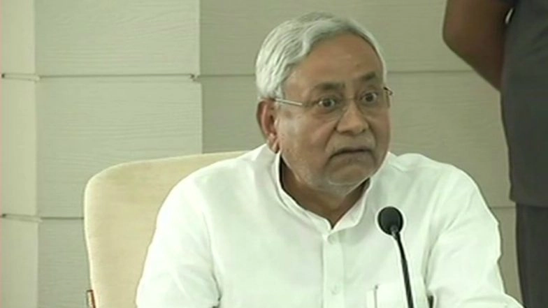 Bihar CM Nitish Kumar Expresses Displeasure Over Minister Mukesh Sahni For Sending His Brother to Govt Function As Representative