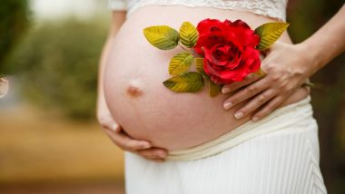 Karwa Chauth 2020 Vrat For Pregnant Women: Fasting During Pregnancy? Important Things Expecting Mothers MUST Keep in Mind to Not Jeopardise Their Health During Karva Chauth