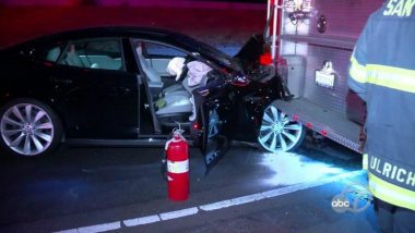 Suspected Drunken Driver Crashes Tesla into Fire Engine, Says ‘I Think I had Autopilot On’