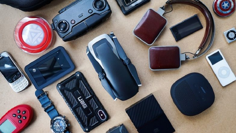 4 Must Have Tech Accessories for Your Next Road Trip