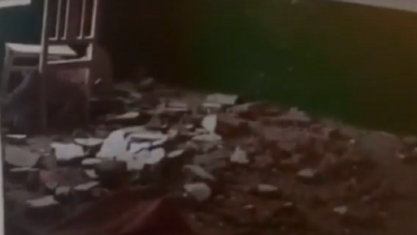 Uttar Pradesh: Roof of Primary School in Mehndipur Village Collapses; Watch Video