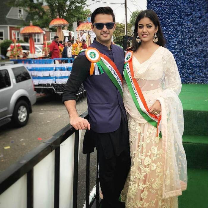 Vatsal Seth and Ishita Dutta Go All Patriotic on Independence Day Vatsal Seth and Ishita Dutta Go All Patriotic on Independence Day
