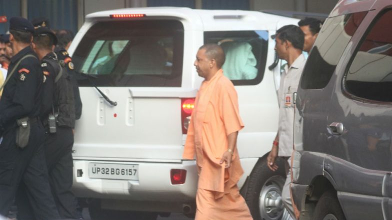 Babri Masjid Demolition: Uttar Pradesh CM Yogi Adityanath Reviews Security Measures Ahead of December 6