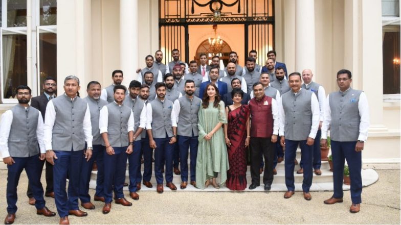 Anushka Sharma ‘Joins’ Indian Cricket Team in England, Twitterati Slams BCCI for Posting the Picture