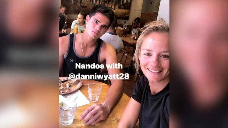 Danielle Wyatt Cheers for Arjun Tendulkar as he Handles the Groundsman Duties at Lord’s (Watch Video)