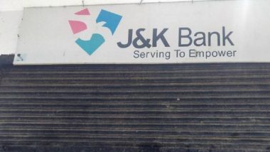 Jammu And Kashmir: Terrorists Loot Cash From J&K Bank in Shopian; Snatch 12 Bore Rifle From Security Guard