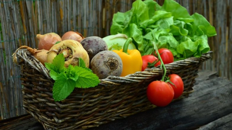 World Food Safety Day 2020: Hacks to Keep Your Fruit and Vegetables Fresh For Longer!