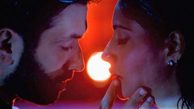 Ishqbaaz 22nd August 2018 Written Update of Full Episode: Shivay Dares Anika to Get Into The Pool With Him!