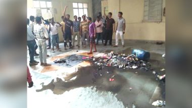 Ludhiana Residents Dump Garbage, Sewage Waste at Municipal Corporation Office Protesting Against Unsanitary Conditions