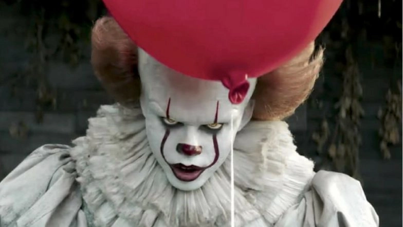 Bizarre Phobias: From Fear Of Dying In a Hotel to Fear Of Revolving Doors, 10 Completely Weird Things People Dread!