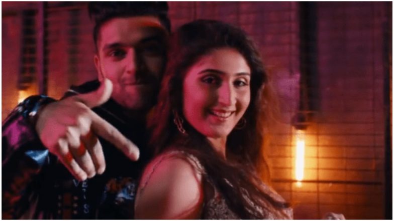 Guru Randhawa and Dhvani Bhanushali's Single 'Ishare Tere' Crosses 100 Million Views on YouTube - Watch Video