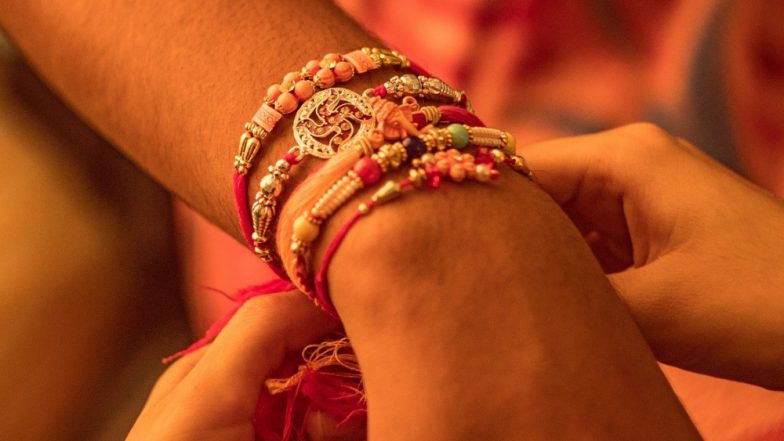 Raksha Bandhan 2019 Gift Ideas for Brothers: Apart From Tying Rakhi, Here’s a List of Special Gifts You Can Give on the Auspicious Festival