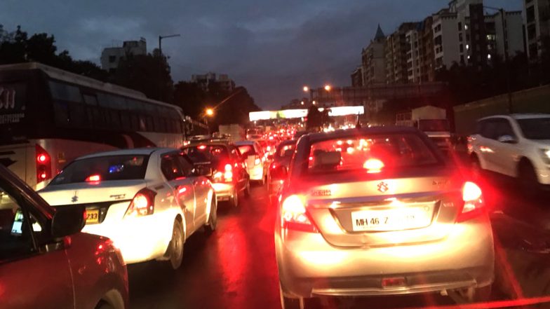 Thane Traffic Woes Solved? No Toll on Mulund, Airoli Toll Plazas From August 21 to September 23; Work on Mumbra Bypass Underway