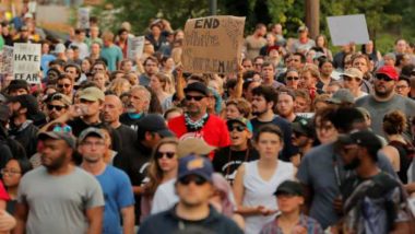 Hundreds Gather in US City to Oppose White Supremacy, Neo-Nazism on Charlottesville Anniversary