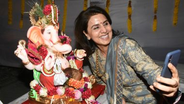 Ganpati Visarjan 2018: Ranbir Kapoor's Mother Neetu and Sister Ridhima Bid Adieu To Bappa-View Pics!