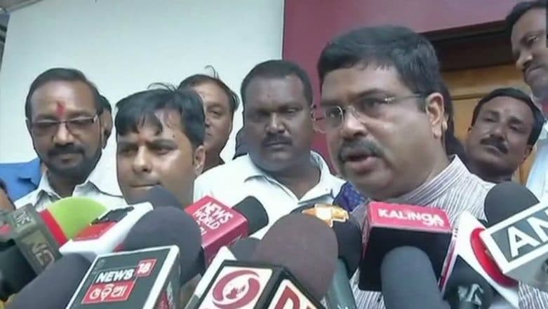 Fuel Price Hike: Dharmendra Pradhan Puts Onus on States to Bring Petrol, Diesel Under GST, Says State Govts More Powerful in GST Council Fuel Price Hike: Dharmendra Pradhan Puts Onus on States to Bring Petrol, Diesel Under GST, Says State Govts More Powerful in GST Council