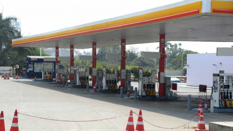 Petrol Price Hits Rs 84 in Delhi, Diesel Costs Rs 80 in Mumbai as Fuel Rates Continue to Soar
