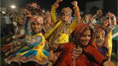 Navratri 2018: Different Types of Garba, Dandiya & Step by Step Dance Tutorials (Watch Videos)