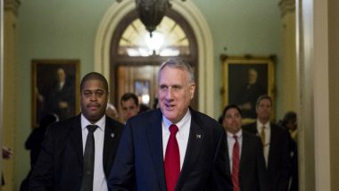 Ex-US Senator Jon Kyl to Take John McCain's Senate Seat