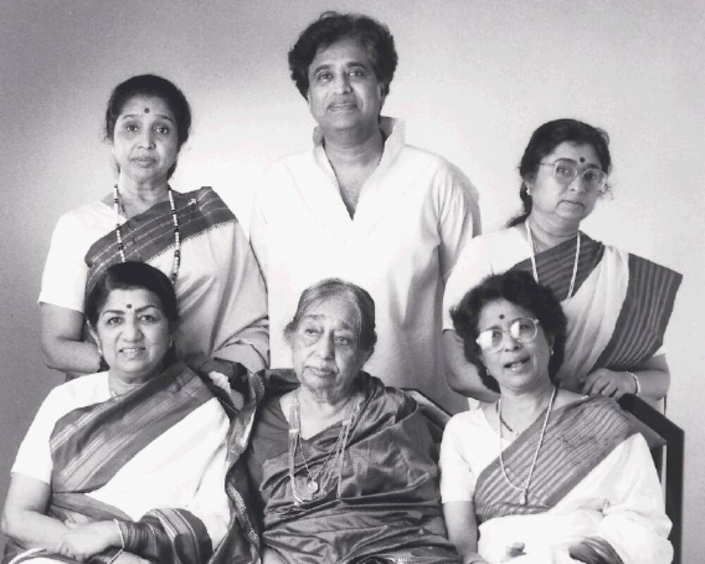 Asha Bhosle Birthday Special: 7 Throwback Pictures Of The Legendary ...