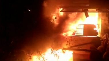 Mumbai Fire: Blaze Erupts at Big Bazaar Outlet in Matunga, Three Fire Tenders At Spot