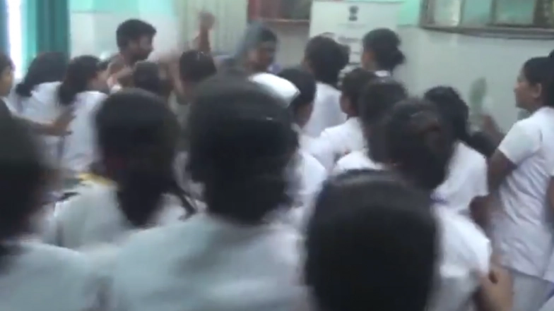 Bihar: Nurses of a Hospital in Katihar Thrash a Doctor Who Allegedly Molested Female Medical Staff; Watch Video
