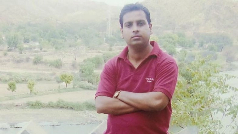 Apple Employee Vivek Tiwari Murder: UP Police Issues Alert After WhatsApp Messages Asking Constables To Protest Surface