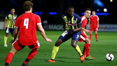 Usain Bolt Debuts as a Footballer for Hyundai A-League Club Central Coast Mariners, Watch Video