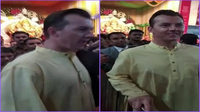 Ganesh Chaturthi 2018: Former Australian Cricketer Brett Lee Visits GSB Seva Mandal in Sion to Seek Blessings of Lord Ganesha