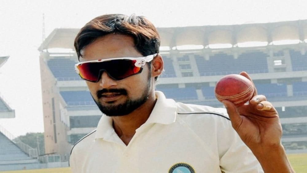 Shahbaz Nadeem Added in The Squad to Replace Injured Kuldeep Yadav in IND vs SA 3rd Test 2019 Shahbaz Nadeem Added in The Squad to Replace Injured Kuldeep Yadav in IND vs SA 3rd Test 2019