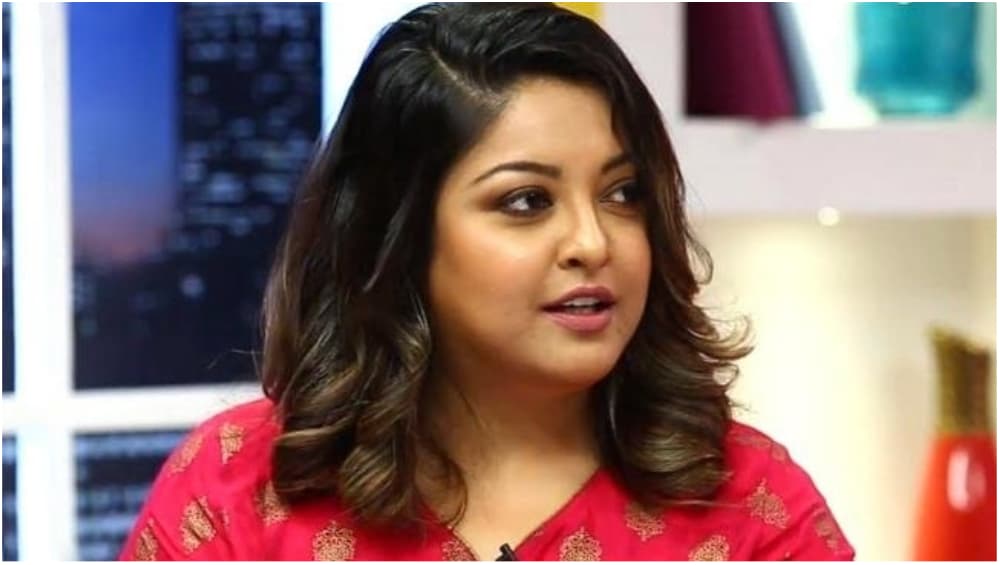 Tanushree Dutta Slams Bollywood Male Superstars for Not Taking a Stand on JNU Unrest, Calls Them ‘Eunuch’ Tanushree Dutta Slams Bollywood Male Superstars for Not Taking a Stand on JNU Unrest, Calls Them ‘Eunuch’