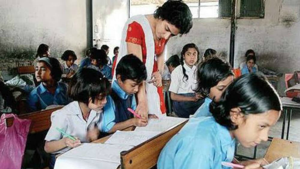 Universities, Colleges Have More Male Teachers Than Females; Highest in Bihar: HRD Survey Universities, Colleges Have More Male Teachers Than Females; Highest in Bihar: HRD Survey