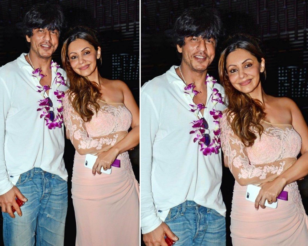 Shah Rukh Khan Gauri Khan Wedding Anniversary 10 Pictures Of This Gorgeous Couple That Make 