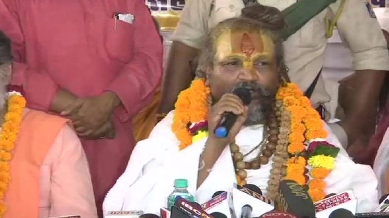 Computer Baba Gets EC Notice For Inciting Communal Sentiments While Campaigning For Congress Candidate Digvijaya Singh