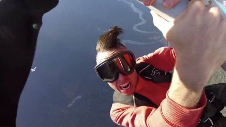 Canadian Rapper Jon James McMurray Dies as Plane-Stunt Goes Wrong Canadian Rapper Jon James McMurray Dies as Plane-Stunt Goes Wrong