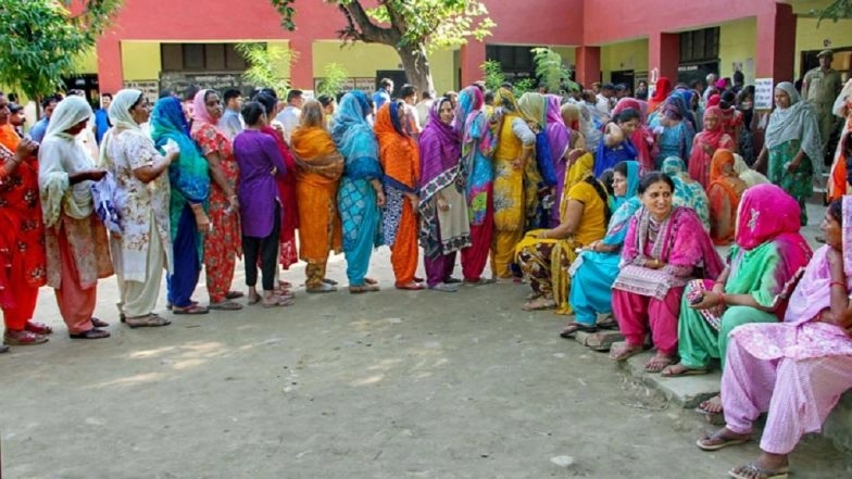 Jammu & Kashmir Local Body Elections 2018: First-Phase of Civic Polls in 11 Districts Ends, 68.83% Voting Recorded Till 4pm