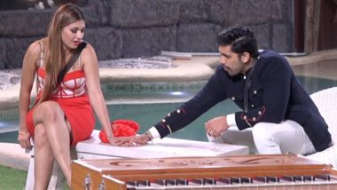 Bigg Boss 12: Anup Jalota's Reaction To Jasleen Matharu And Shivashish Mishra's Closeness Is Unmissable - Watch Video