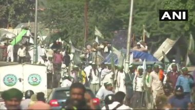 Kisan Kranti Padyatra: Massive Farmers; March at Delhi-Uttar Pradesh Border for Loan Waiver, Pension and Other Demands