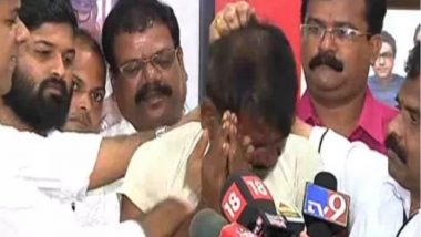 MNS Workers Thrash Migrant Worker From Bihar Accused of Sexual Abuse at Press Conference in Thane, Watch Video