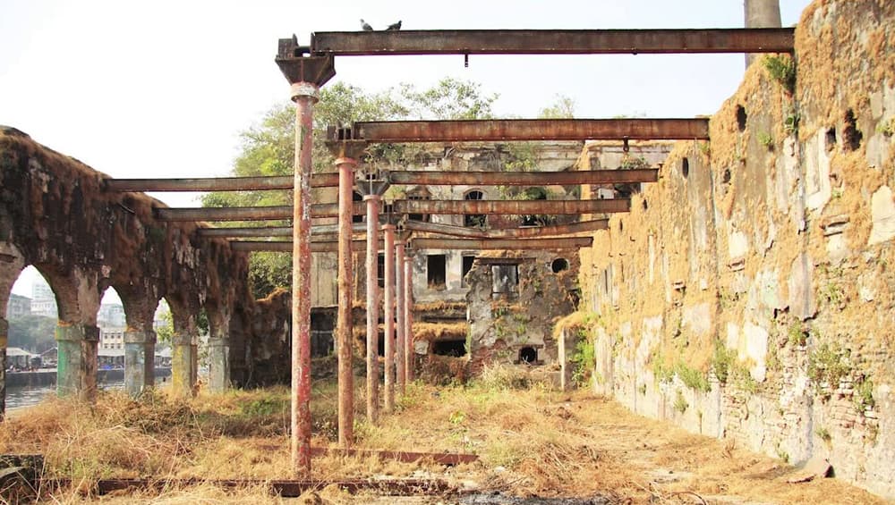 Mukesh Mills is a spooked locations which has seen mysterious shadows of people. Mukesh Mills is a spooked locations which has seen mysterious shadows of people.