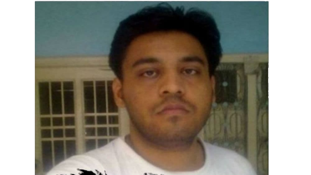 Missing JNU Student Najeeb Ahmed's Mother Appeals to Authorities to Bring Her Son Back Missing JNU Student Najeeb Ahmed's Mother Appeals to Authorities to Bring Her Son Back