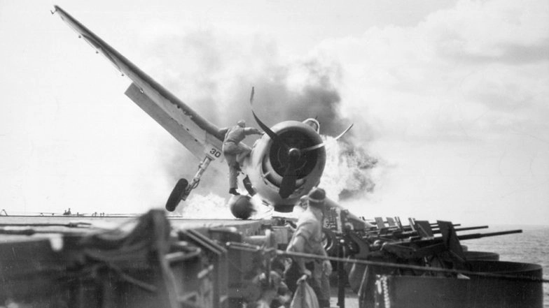 How to Survive a Plane Crash? Safety Tips To Save Your Life and Help Escape Disaster Situations