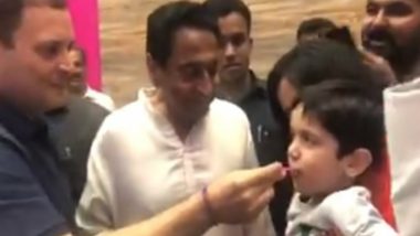 Madhya Pradesh Assembly Elections 2018: On Campaign Trail, Rahul Gandhi Offers Ice-cream to Child; Watch Video