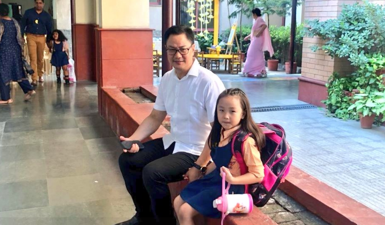 Kiren Rijiju’s Daughter Wants Him to Tell His 'Boss' to Let Him Spend Some Time With Her; Watch Adorable Video