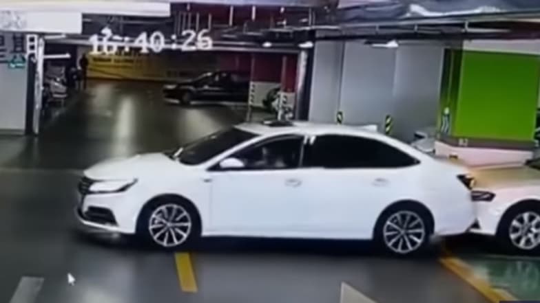 Chinese Woman Damages an Audi, a BMW and a Maserati in Under Two Minutes While Reversing тАУ Watch Viral Video Chinese Woman Damages an Audi, a BMW and a Maserati in Under Two Minutes While Reversing тАУ Watch Viral Video