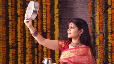 Karva Chauth 2018: Don’t Know What To Gift Your Wife? Here Are Thoughtful Karwa Chauth Gifts Ideas For Confused Husbands